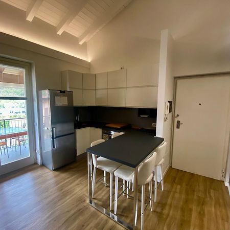 Modern Apartment With Terrace And Mezzanine Floor Колико Екстериор снимка